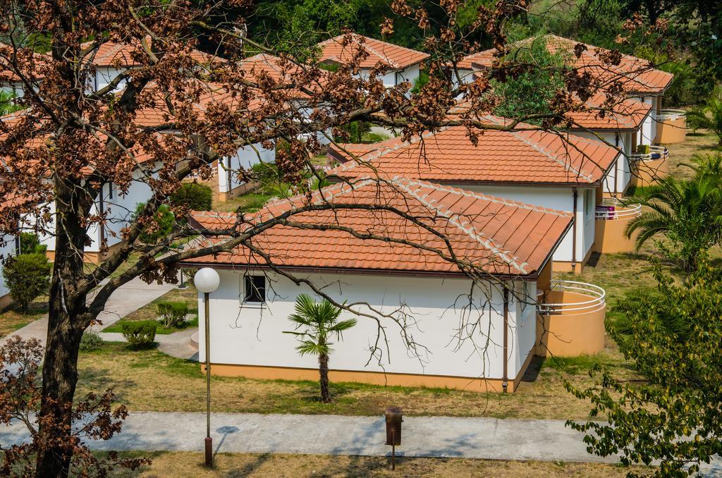 Htp Velika Plaza Ulcinj Hotel Екстериор снимка