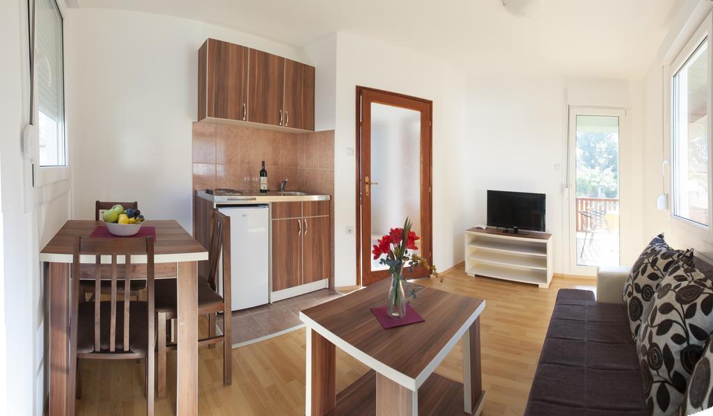 Htp Velika Plaza Ulcinj Hotel Стая снимка