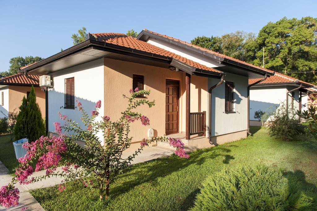 Htp Velika Plaza Ulcinj Hotel Стая снимка