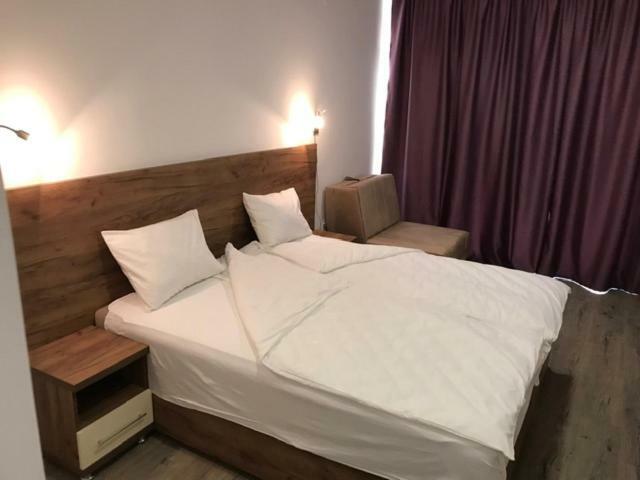 Htp Velika Plaza Ulcinj Hotel Екстериор снимка
